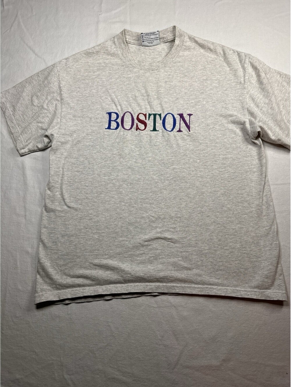 Vintage 90s Boston T-Shirt Men’s Large Grey Embroidered Massachusetts USA